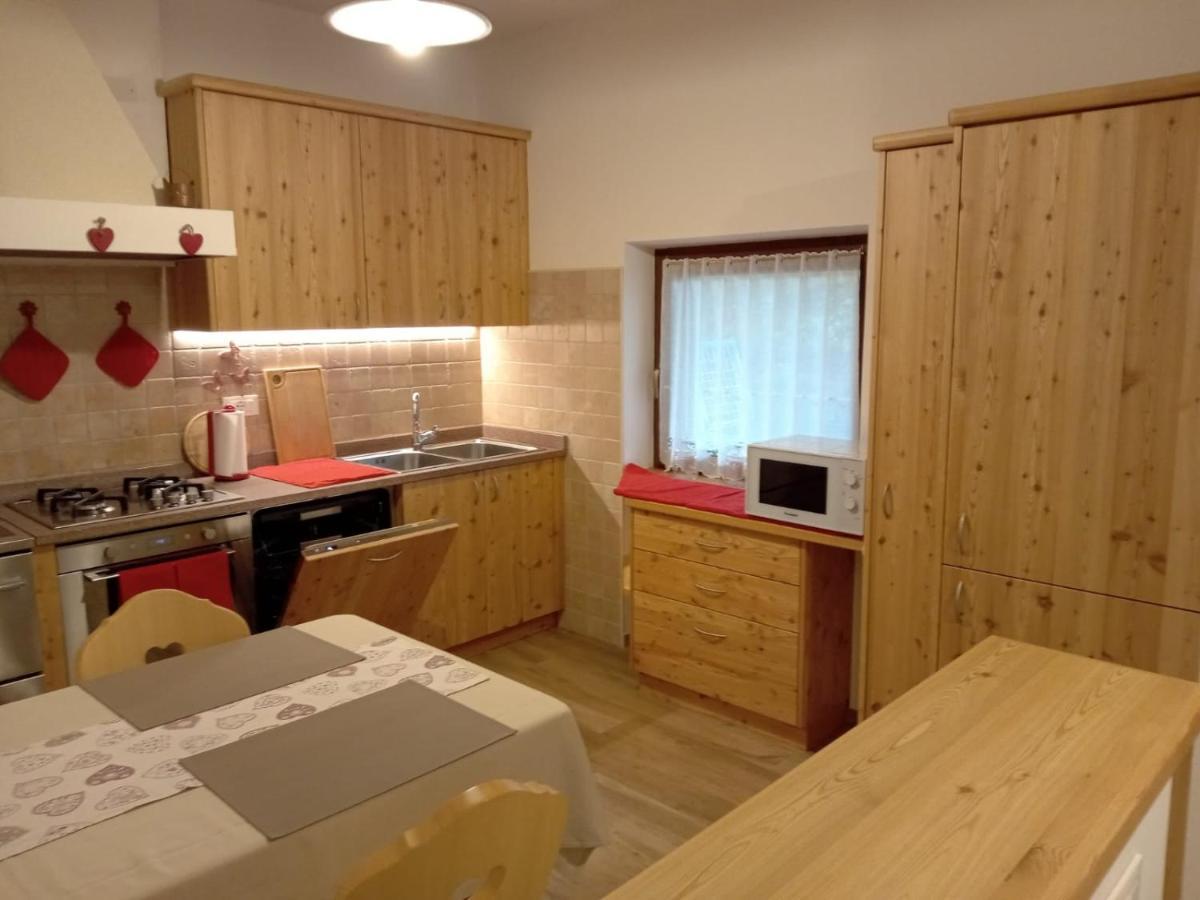 באסלגה די פינה Casa Vacanze Insieme מראה חיצוני תמונה